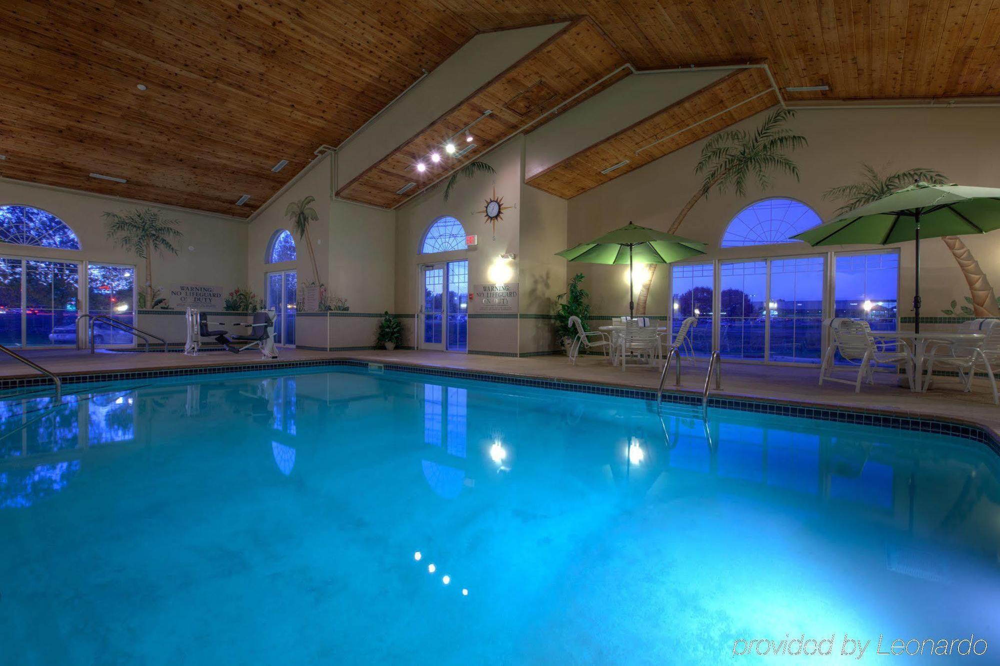 Country Inn & Suites By Radisson, Waterloo, Ia Удобства фото