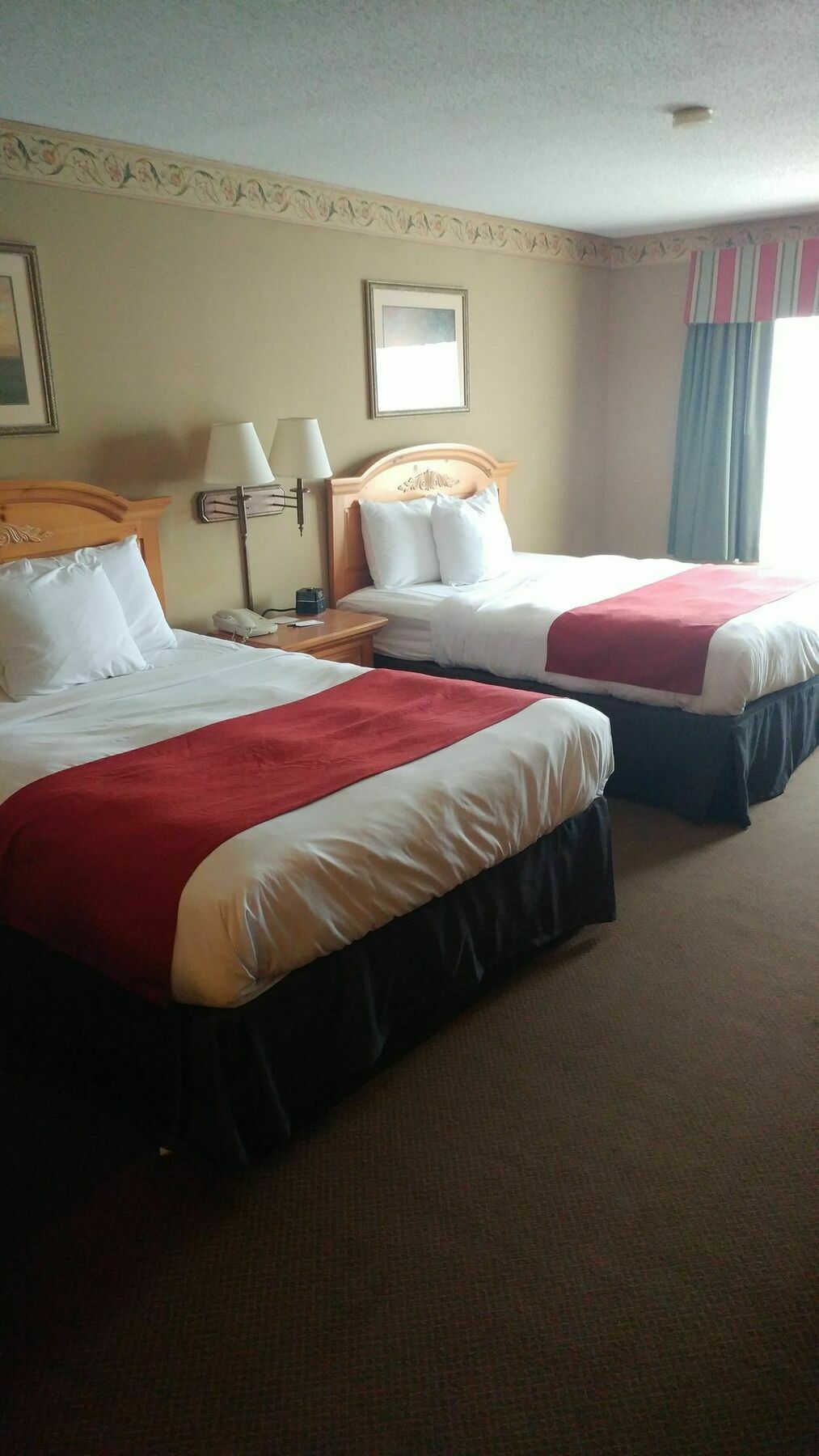 Country Inn & Suites By Radisson, Waterloo, Ia Экстерьер фото